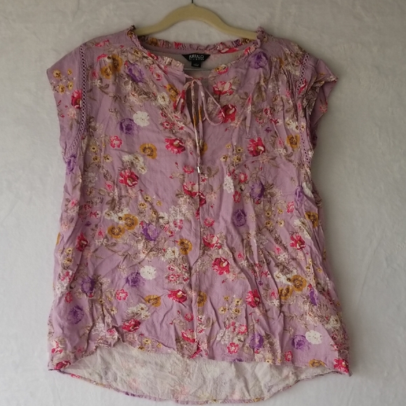 Buffalo David Bitton Women's Pink Floral Farmhouse Blouse‎ Size M - Picture 1 of 8